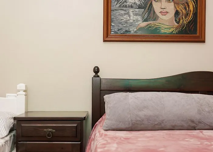 شقة Krassi Apartment, Agios Mattheos Ágios Matthaíos