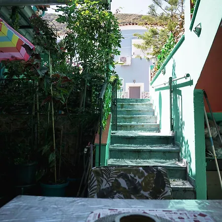 아파트 Krassi Apartment, Agios Mattheos *