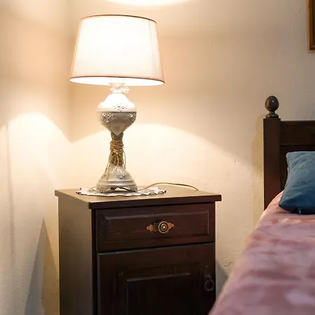 Krassi Apartment, Agios Mattheos Apartamento Ágios Matthaíos