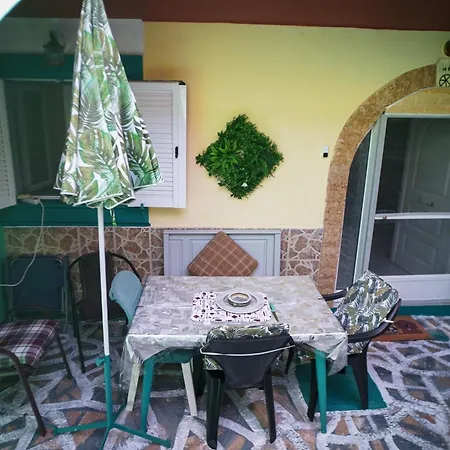 Lejlighed Krassi Apartment, Agios Mattheos Ágios Matthaíos